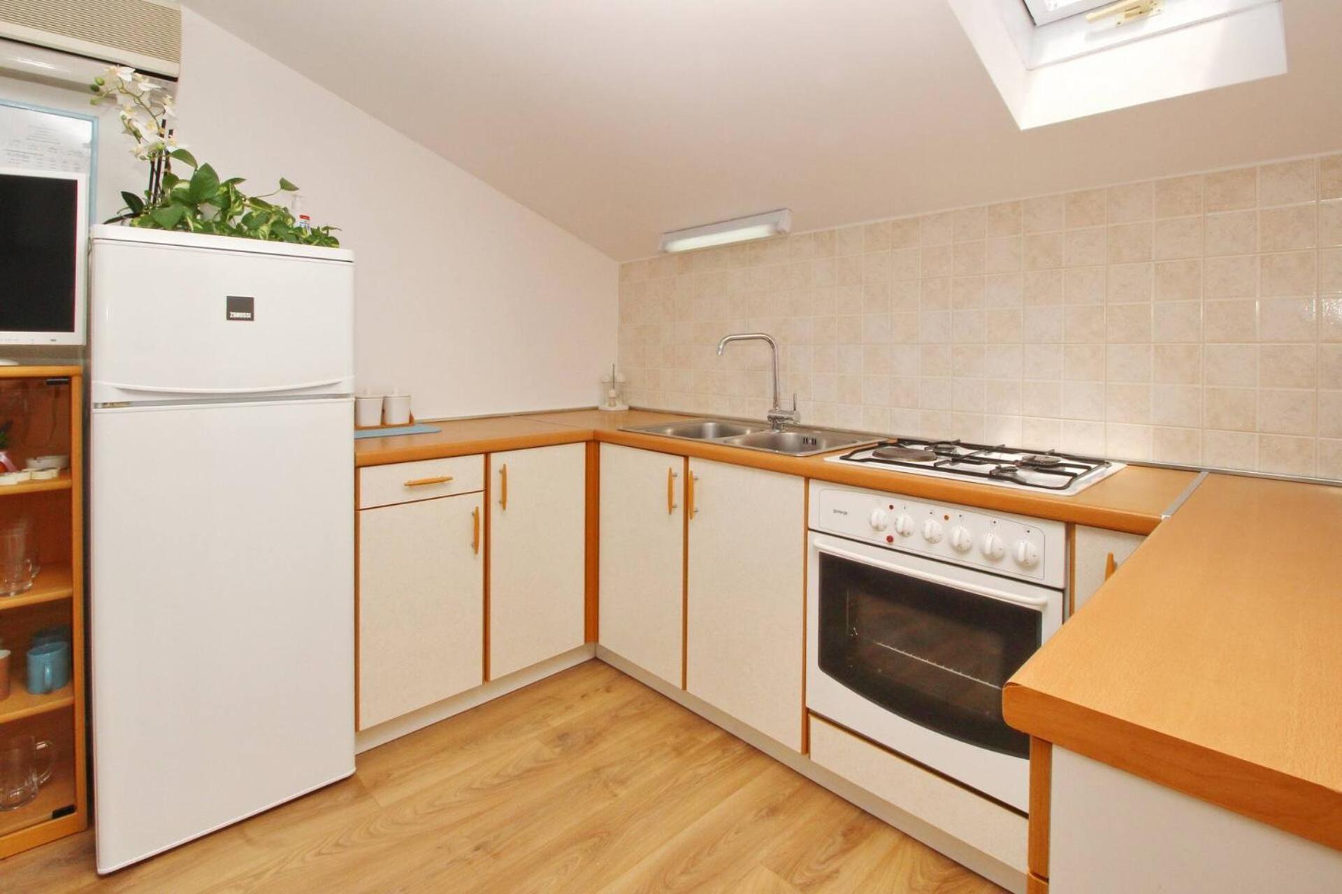 Apartments Silvija Cubranic Башка Экстерьер фото